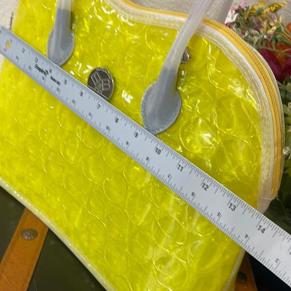 Big Bubble Bag BBB Made in Italy Yellow Bubble Wrap Handbag Y2K Eco friendly - Picture 9 of 17